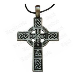 Celtic pendant – Celtic cross 10