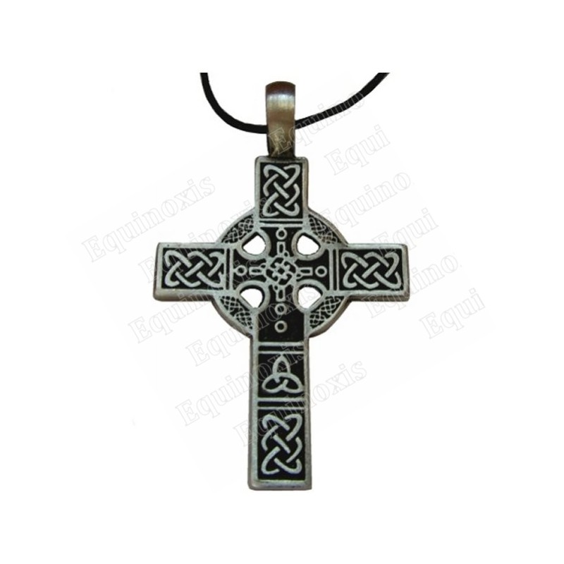Celtic pendant – Celtic cross 10
