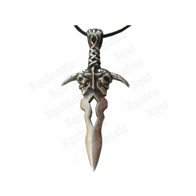 Gothic pendant – Dagger with skulls