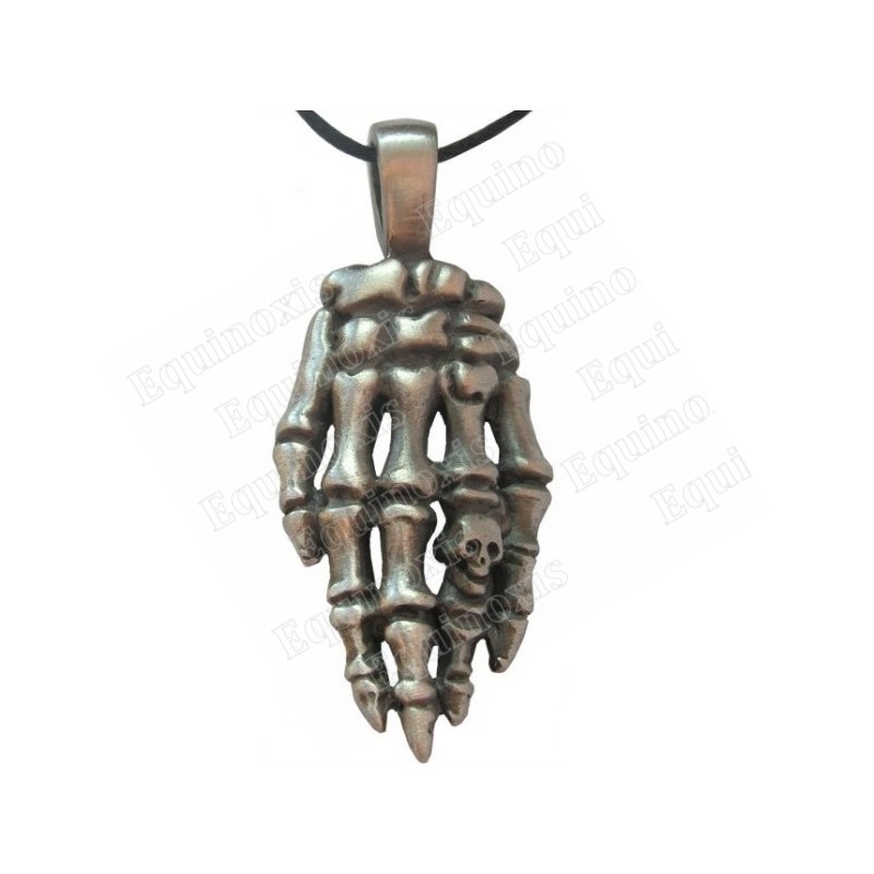 Gothic pendant – Skeleton hand