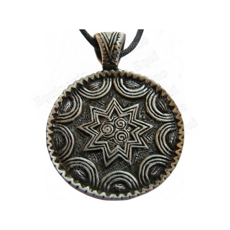 Shield pendant – Shield 4