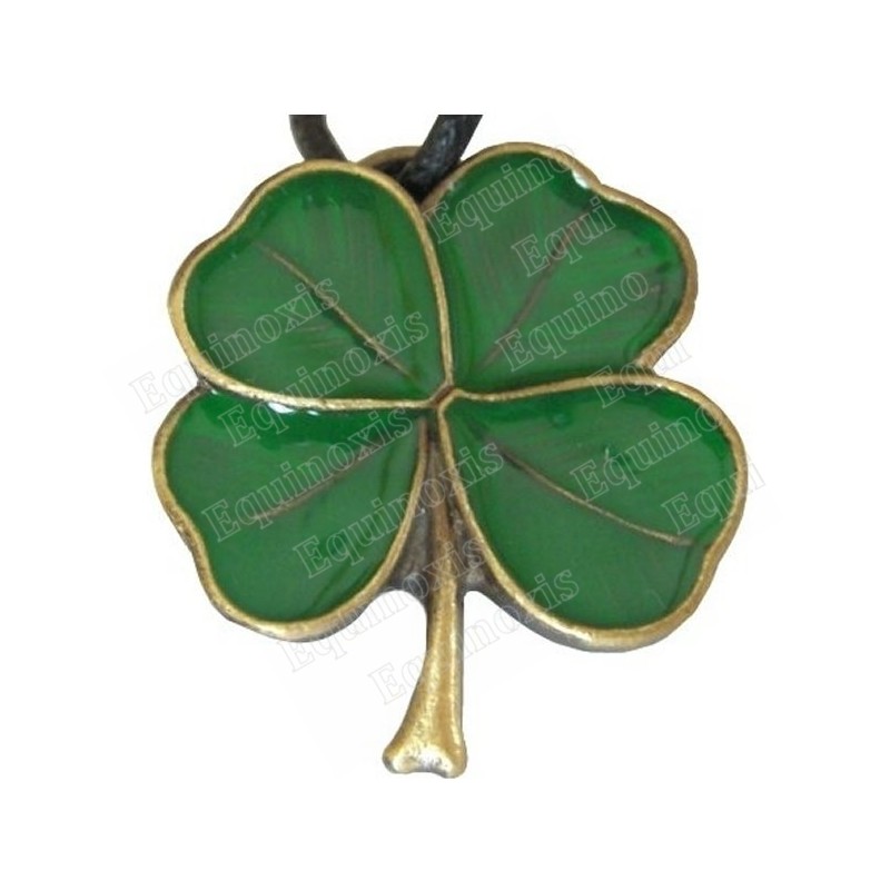 Celtic pendant – Four-leaved Clover with green enamel – Antique bronze