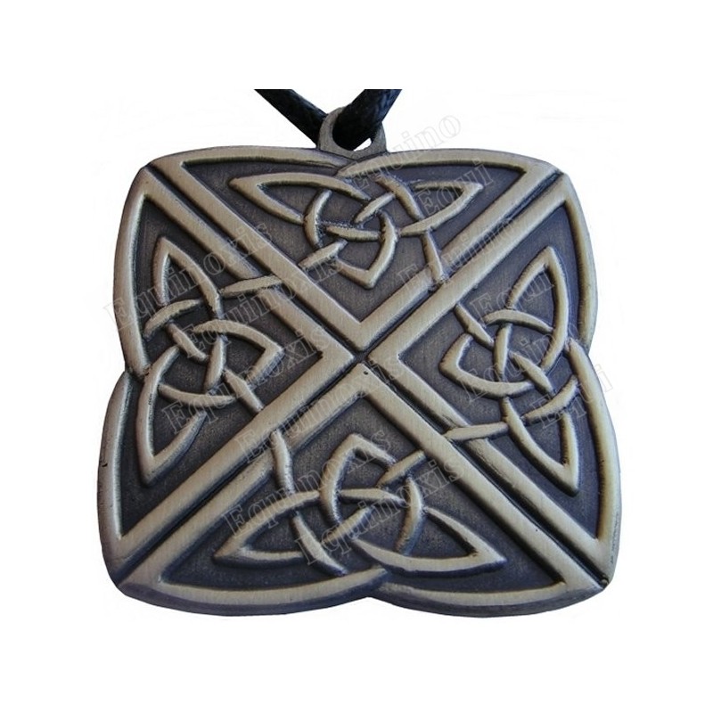 Celtic pendant – Four-direction knot – Square – Antique silver