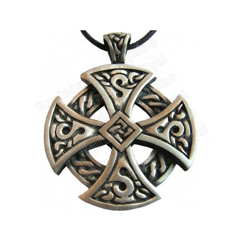 Celtic pendant – Celtic cross 5