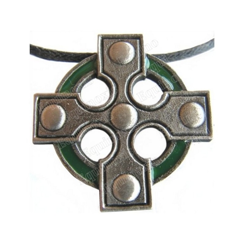 Celtic pendant – Celtic cross 2 – Antique silver – Green enamel